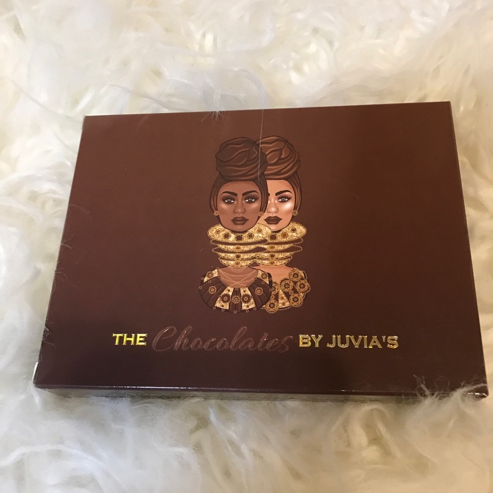 Juvias eyeshadow palette